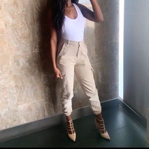 Beautiful Zara cargo’s